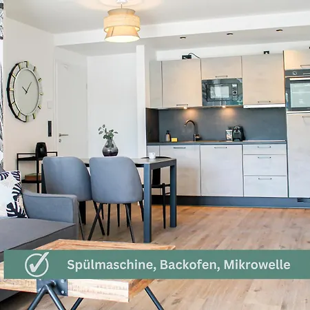 Apartament Tropical - Fuer Freunde & Familien, Stadtnah, Parkplatz, E-ladestation, Gitterbox Fuer Fahrraeder, Fitnessstudio, Digitale Gaestemappe Mit Restaurant- Und Unternehmenstipps Koblencja