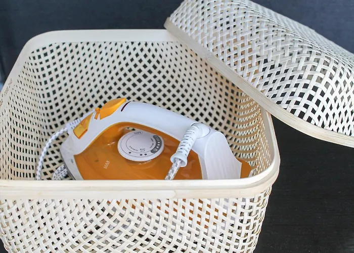 아파트 Tropical - Fuer Freunde & Familien, Stadtnah, Parkplatz, E-ladestation, Gitterbox Fuer Fahrraeder, Fitnessstudio, Digitale Gaestemappe Mit Restaurant- Und Unternehmenstipps 코블렌츠