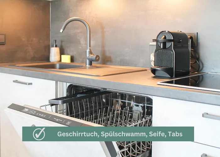 Tropical - Fuer Freunde & Familien, Stadtnah, Parkplatz, E-ladestation, Gitterbox Fuer Fahrraeder, Fitnessstudio, Digitale Gaestemappe Mit Restaurant- Und Unternehmenstipps 코블렌츠